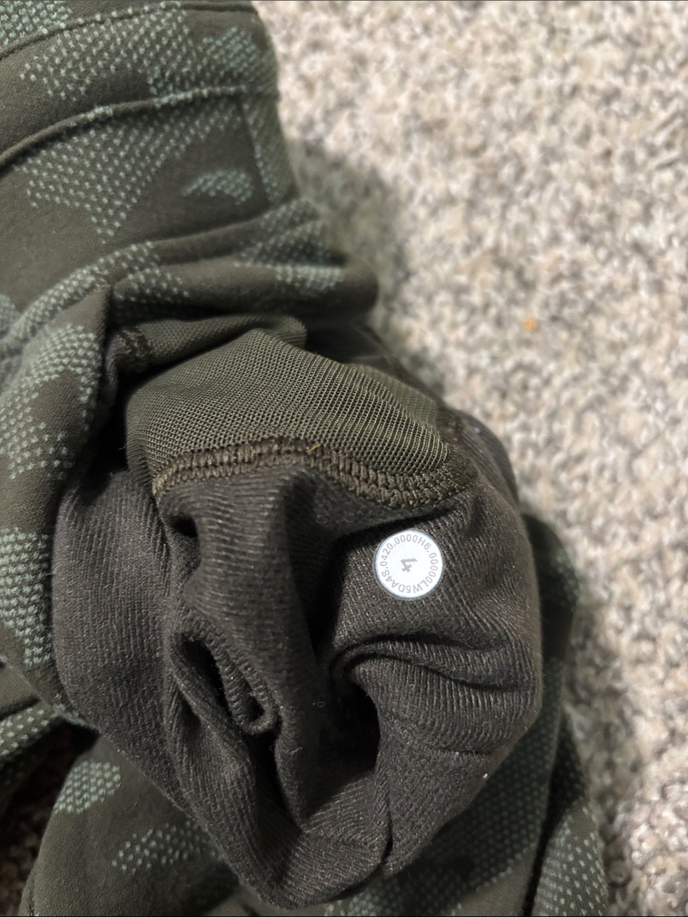 Lululemon Ready to Rulu Jogger 29" size 4 - Picture 3 of 5